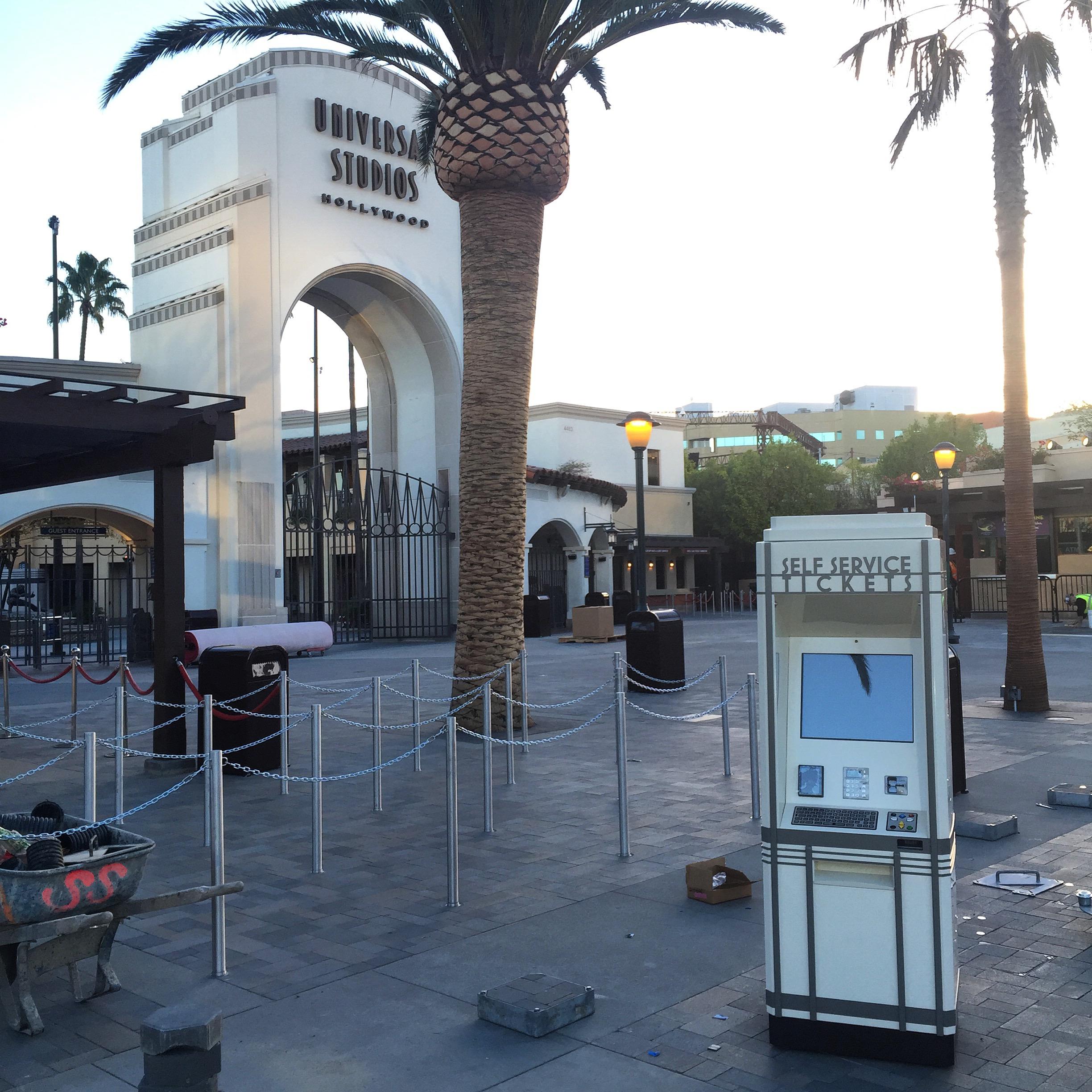 Universal Studios Kiosk